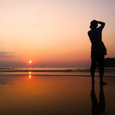 Emmanuelveroni4's profile picture. 