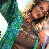Gypsy Of The Hills (@junkyflowergirl) 's Twitter Profile