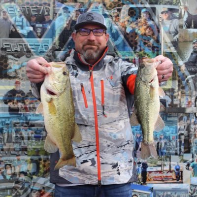 LesLes4349's profile picture. 