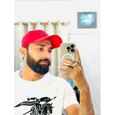 Muhamma19186466's profile picture. My day 23/10--🎉🎂
• There are still some people who can speak Urdu !
(Jiye Muhajir .☝️)