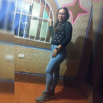 Ingeniera de sistemas - amo la Musica y el chocolate 😍🎵🍫 - 100% #Venezolana - #acuariana -#caraquista - hermanita de Fani. ❤️
