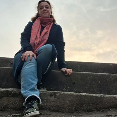 Editora en jefe de Ámbito Financiero. https://t.co/uTI95kumuu. UNLP. Berissense. Yo elijo con quién discuto de política.