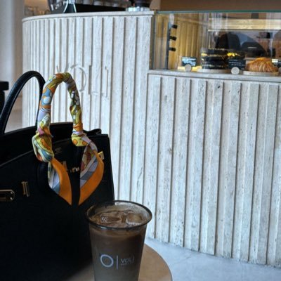 ecaii9's profile picture. و إني غني بالله عن العالمين ⠀ ⠀ ⠀ ⠀ ⠀ ⠀ ⠀