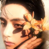 yana🍓 (@icevantae) 's Twitter Profile