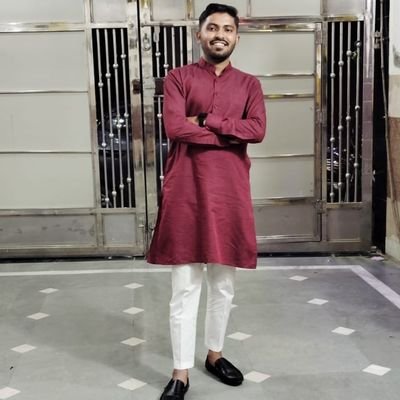 Teacher by profession & Good Humored by behavior & handsome by look😎