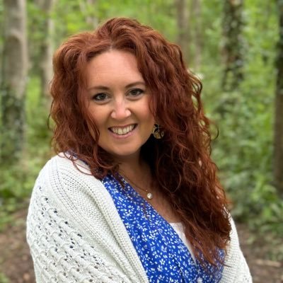 coffee drinking, Jesus loving, 4th grade teacher at Bang Elementary
