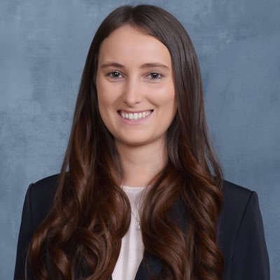 Tidwell_MD's profile picture. PGY3 @UConnIM 🩺| Aspiring Gastroenterologist 💩| Alum @SoyUSAC 👩🏼‍⚕️| Global Health 🌎| Health Equity⚕️|Travel 🛩️ | Furry Friends 🐈🦮 #English #Spanish🇬🇹