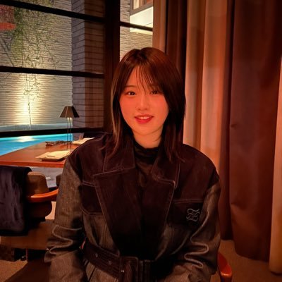 ウェブデザイナーです。ホームページ/メニュー表/看板/名刺/パンフレットつくります🎨3Dも練習中。お仕事のご依頼はDMまで📩