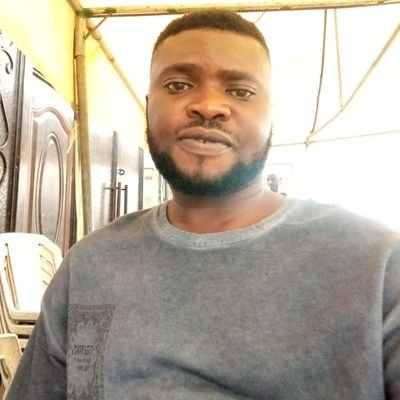 Ardedeji001's profile picture. Real Estate Agent / Chelsea fc 💙