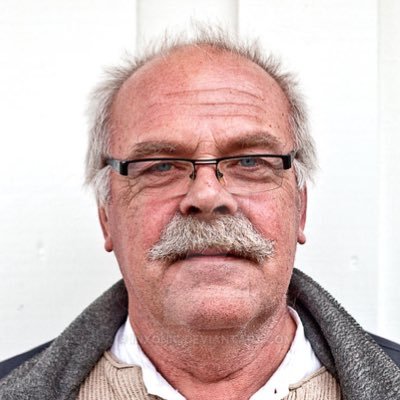 thehark34's profile picture. AU Horseback Boxing Champ ‘65 | 3x Beer Mile Runner-up ‘66-‘68 | Divorced father of 11 #4thtimesacharm | Rec league Pickleball enjoyer #kamalablows