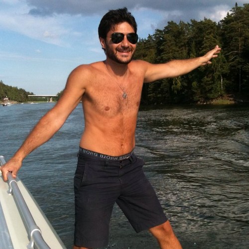 Assharroska's profile picture. 