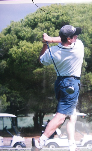 itsjustloss's profile picture. A ex sportsman started to expand wants to stop and need to lose it.