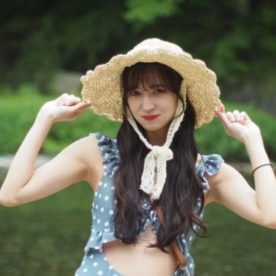 AyariFurud70289's profile picture. 