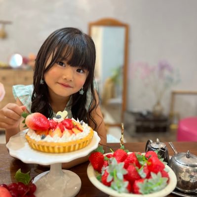 kotonyanx's profile picture. 🤍2018.2.21🤍 ダンス大好き✨ @CHURROS_0211の最年長💖小学2年生(母＆娘管理) #topmodelschool広島校#広島モデル撮影会