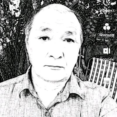 sujhanova74267's profile picture. 