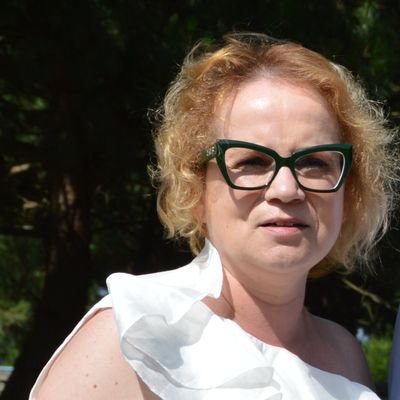 AliceintheXland's profile picture. Writer: Self-awareness content; Poetry. Enhancing the mind through the power of words.