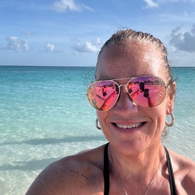 Healthcare marketing by day, travel advisor by night. I love social media...and basketball...and dogs...and ellipses. My tweets are my own.
