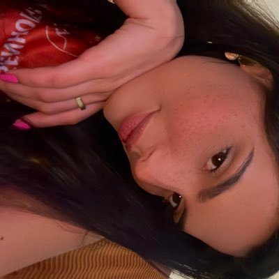 vireisss's profile picture. 