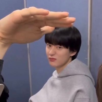 dayy12345678900's profile picture. 