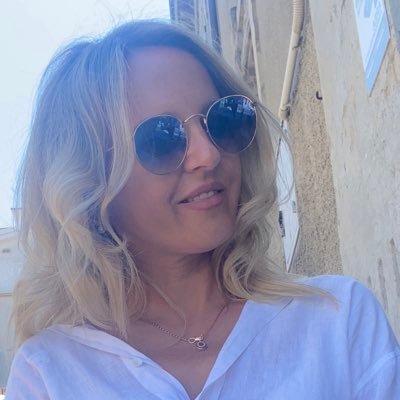 ABazilak's profile picture. Нестандартное мышление умноженное на кучу тараканов в голове, умение видеть позитив даже там, где его нет и применять это в тупиковых ситуациях для выхода из.