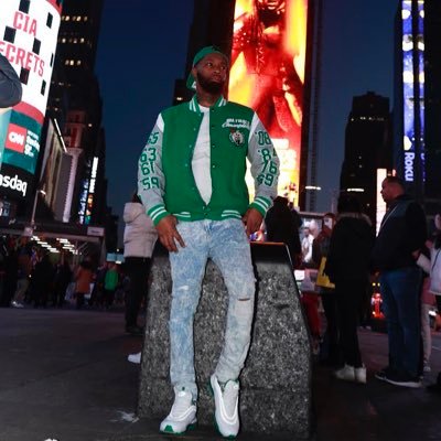 It’s Big EBE 🦍🦠 Ima C3rtifiedWe$tSide type of guy. Im really not the one to write a paragraph but 👣follow me and I’ll 🐾 follow you 🔙back