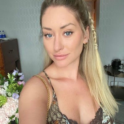 VanessaMil26985's profile picture. 