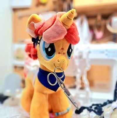 PaperboatCafe's profile picture. The Paperboat Café ist ein Cosplay Café mit Maids und Butlern, für Events zum buchen ;)