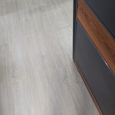 rostandwiz's profile picture. 