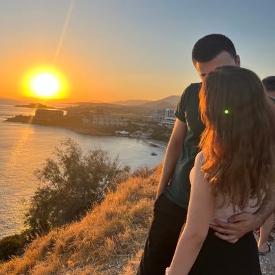 sinemtess's profile picture. Hayat bos eglen cos