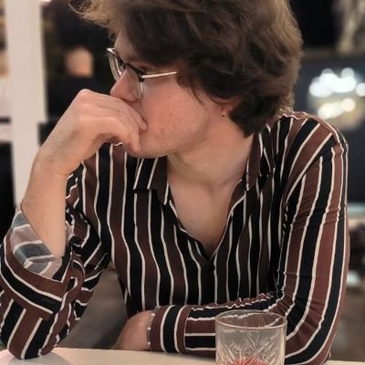 grad student from Moscow, prepearing PhD applications in the US. Working mostly in metaphysics | ex-pianist (Moscow Conservatory)