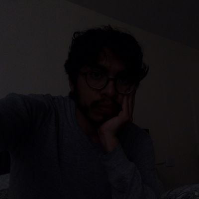 Cristian_Rm_'s profile picture. Sigo en Kosovo menguando errancias