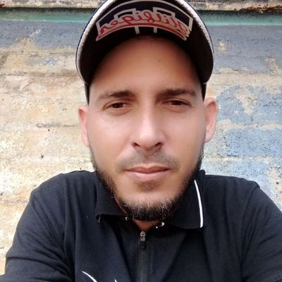 jorgeestefani's profile picture. siempre de la mano de dios
disponible.