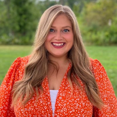 BrittneyARowe's profile picture. 