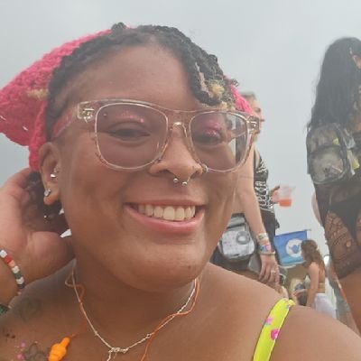 Zonie ( :
Ole Miss Alum
Engineer
ΖΦΒ Spring '18 💙
she | her 🏳️🌈
