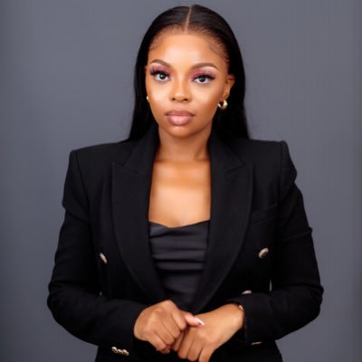 NomzamoGumedeh's profile picture. 🌺🌺🌺🌺🌺