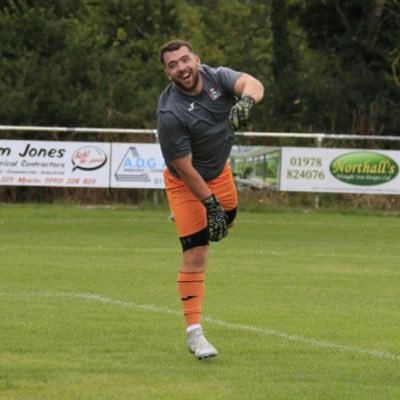 Adampablo2001's profile picture. 