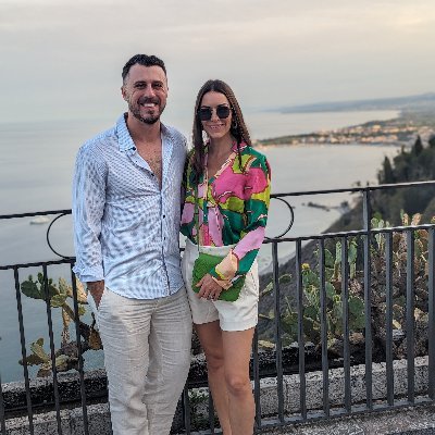 A decent salesman.
Hopefully a better father, husband, and business leader.
Co-Founder & President of Imperium Data
3x Inc. 5000 - 5x TBBJ Fast 50 - CRN 500