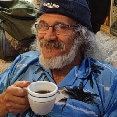 A simple airbrush artist from Daytona. I enjoy ALL things aviation, motorcycles, science, astronomy & surfing on Florida's east coast .