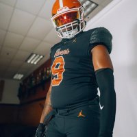 collin Davis (@00collin1) 's Twitter Profile