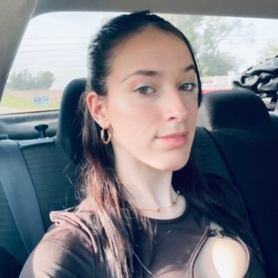 balbuena_yasmin's profile picture. 