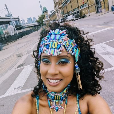 tell_dem_tanya's profile picture. Wife + Mom 💕 #sophsanddandan 👭🏽 Teacher 🍎 critic 😝 soca lover 🔉 kitchen dancer 💃1st generation Canadian 🍁  proud female POC 💣🇨🇦🇹🇹🇧🇸