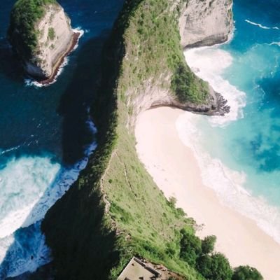 AgungRizqi33's profile picture. 