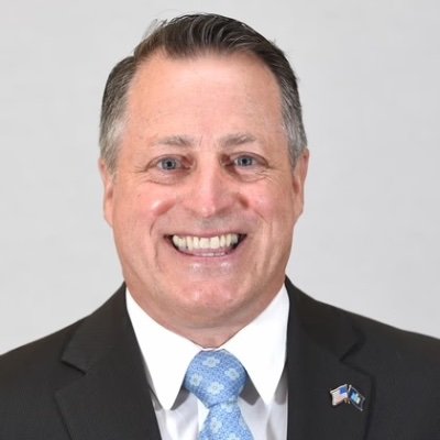 Campaign Account for Assemblyman Brian Curran, proudly representing #AD21 in the New York State Assembly.
Husband, father, frm @LynbrookVillage Mayor
