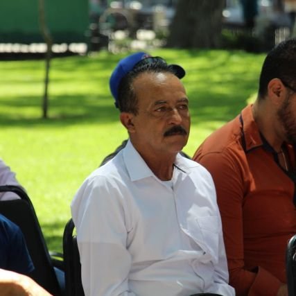 Soy Marco Antonio “El Padrino”
Candidato local del distrito 06 por Durango