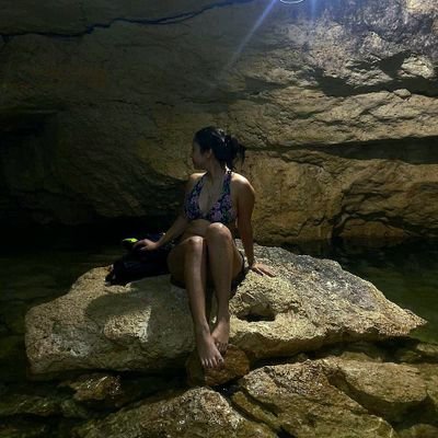 ncmoon_'s profile picture. pensamientos y emociones de un ser humano común.