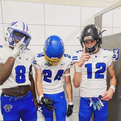 6’1 -170lbs CB/LS/ATH,JR transfer c/o 2026 (18 yr old )4.69-40( lazer time ) Caydenlwrae2007@gmail.com-780-239-2642