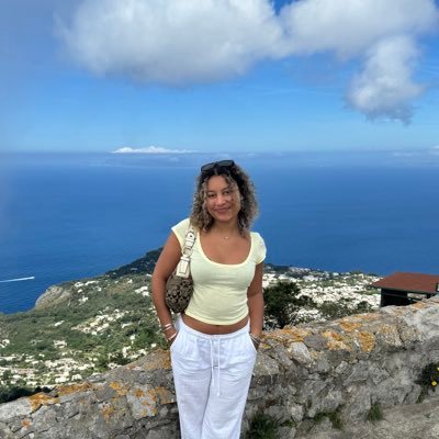 sashacarter234's profile picture. 