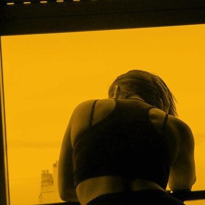 Quiero decir lo importante en el corto espacio del ahora. Escribo textos persuasivos. Me gusta el arte porque me hace libre. Anticomunista.