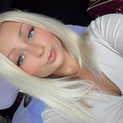 A69431266's profile picture. 22