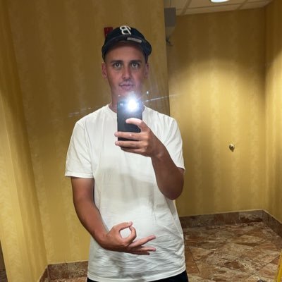 LeBronGoat13's profile picture. 